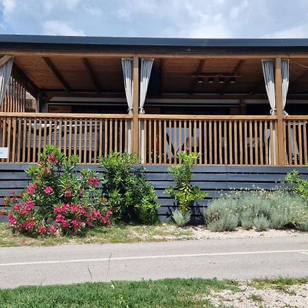 Mobile Home Kmz Selce Εξωτερικό φωτογραφία