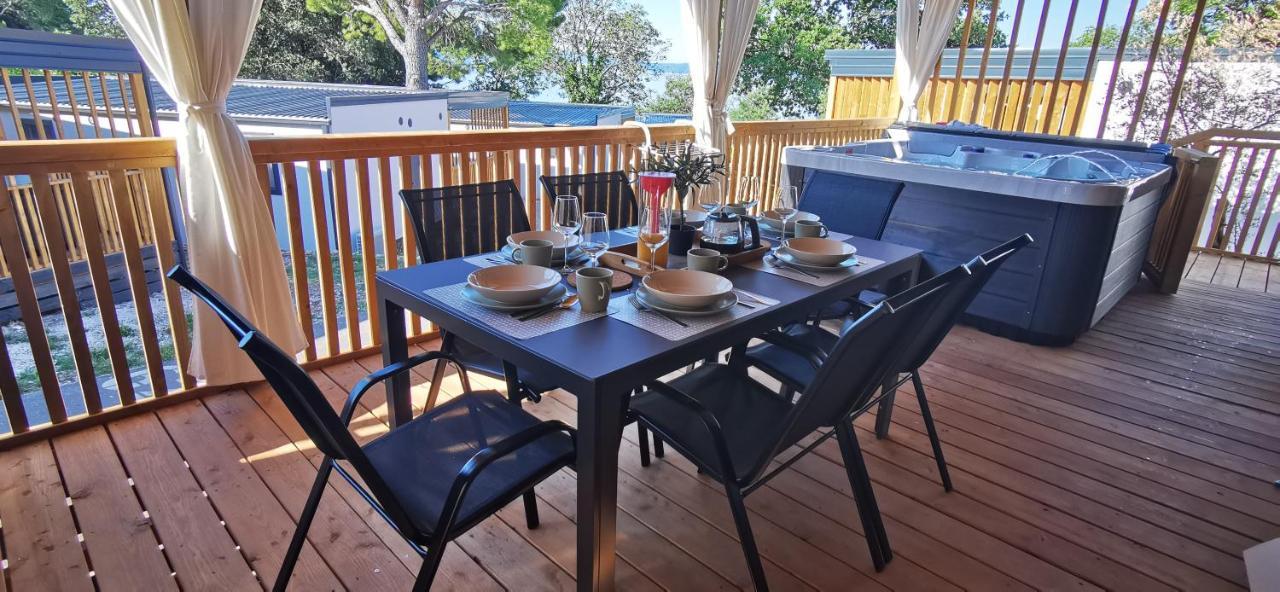 Mobile Home Kmz Selce Εξωτερικό φωτογραφία