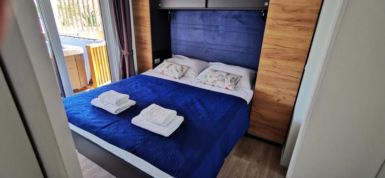 Mobile Home Kmz Selce Εξωτερικό φωτογραφία