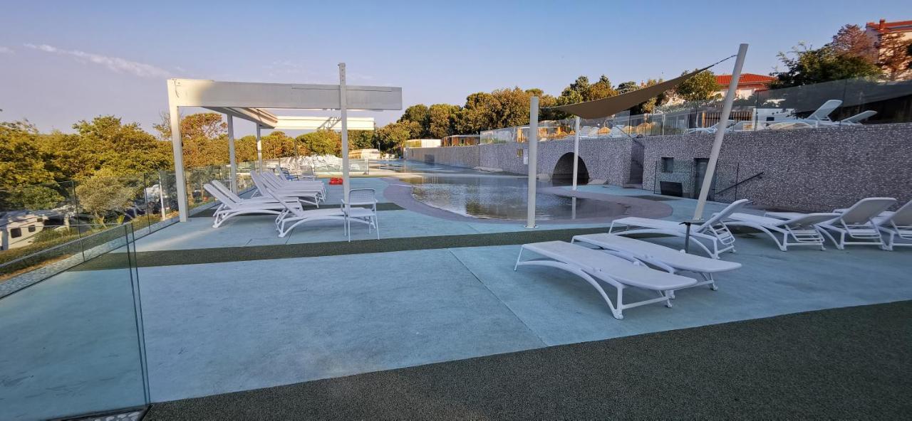Mobile Home Kmz Selce Εξωτερικό φωτογραφία
