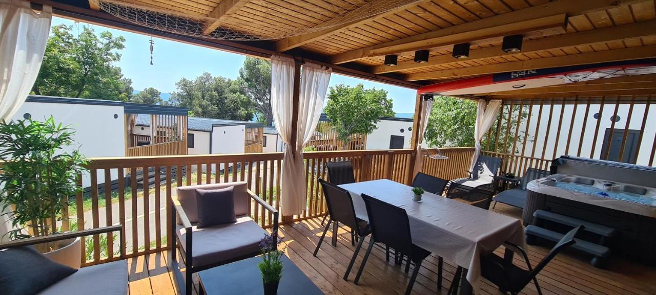 Mobile Home Kmz Selce Εξωτερικό φωτογραφία